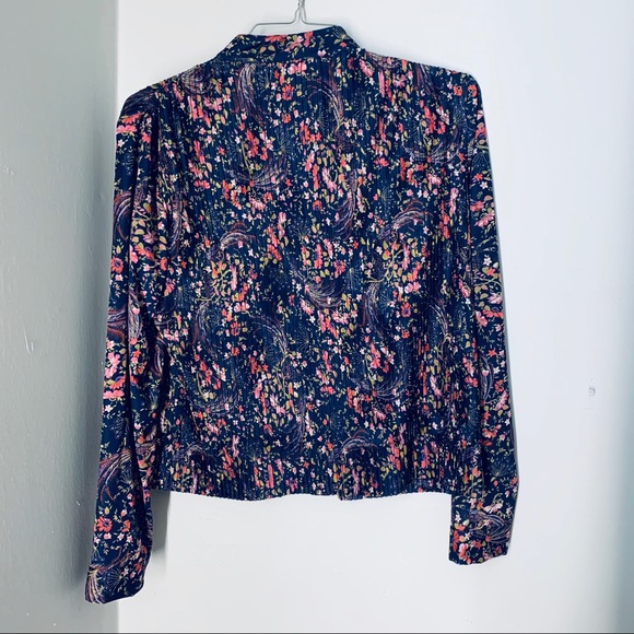 P.C.F Petite vintage floral print blue blouse - Picture 6 of 10